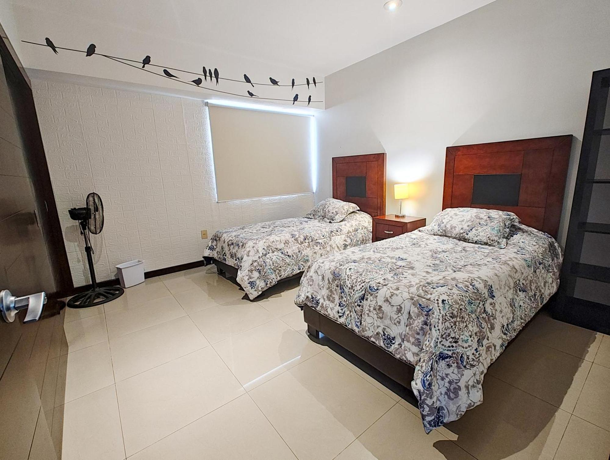 דירות גואדלחארה Penthouse Espectacular Vista Cd A.C. Wifi 300Mbps מראה חיצוני תמונה