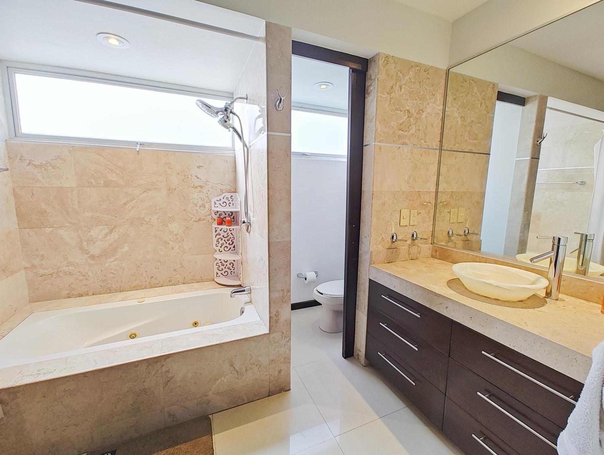 דירות גואדלחארה Penthouse Espectacular Vista Cd A.C. Wifi 300Mbps מראה חיצוני תמונה
